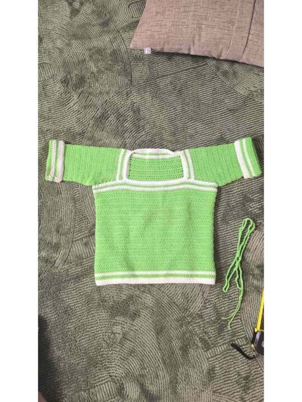 Handmade Green & White Crochet Sweater – Approx. Size M, 20x16 in